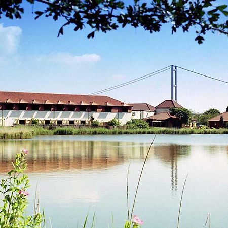 The Humber Bridge Hotel Barton-upon-Humber Exterior photo